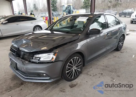 2016 Volkswagen Jetta 1.8T Sport z USA, uszkodzony, nr VIN 3VWD17AJ6GM242505